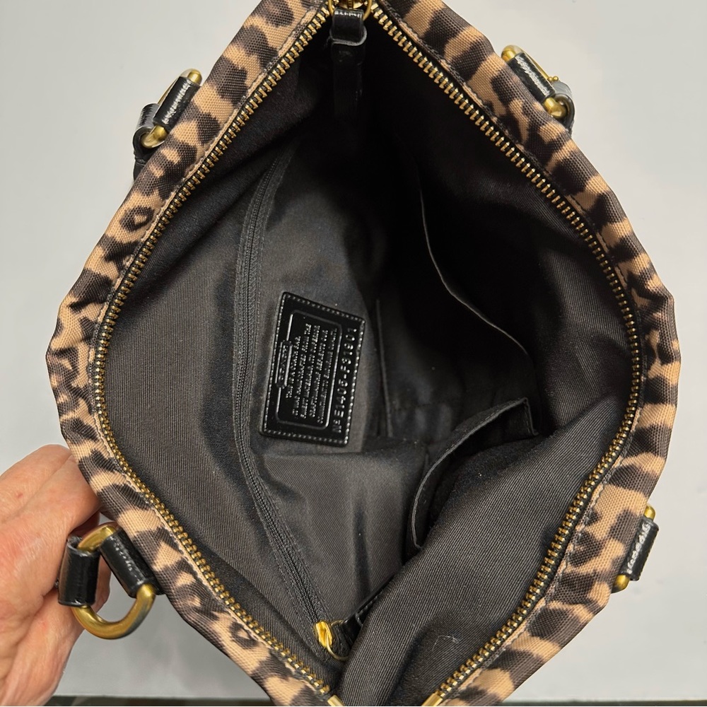 COACH EUC Nylon “Ocelot” Print Shoulder Bag Tote #E1405-F31901 - Picture 6 of 9